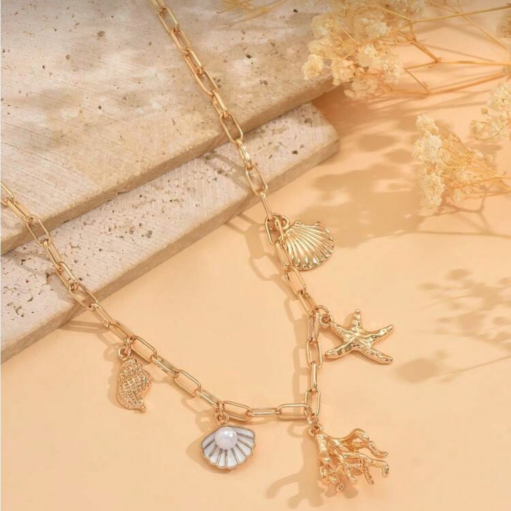 Gold Sea Charm Necklace M684 - Picture 3 of 4